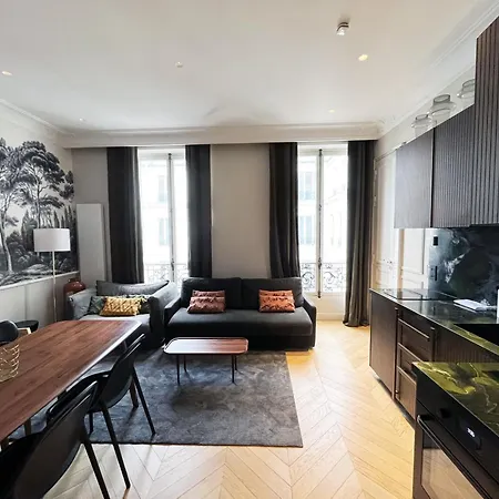 Urbanflat 141 - Grand Champs-elysees Ponthieu * Paris